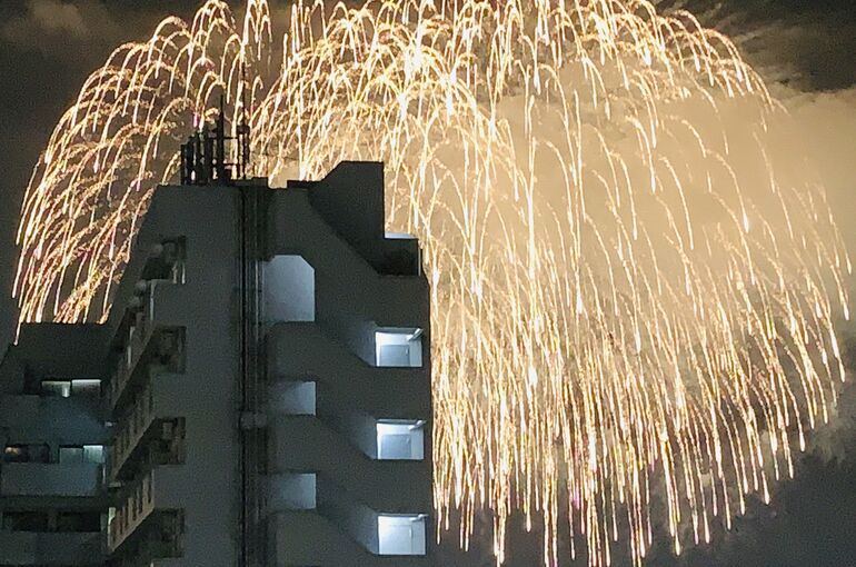 2F73CB4B-A858-409D-BD38-02DF502D5BDA