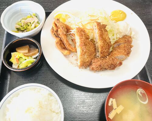 7164C7EB-A1B8-4EE8-A9C5-EA9D95735E4C